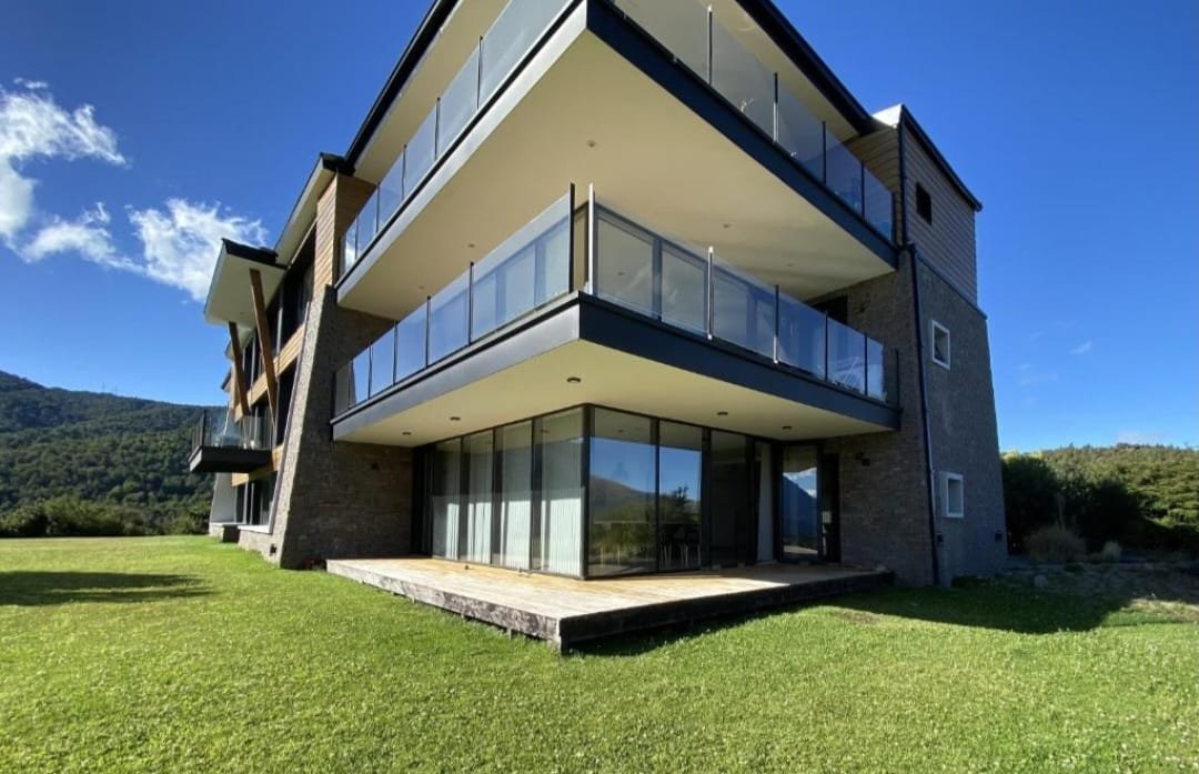 DEPARTAMENTO EN ARELAUQUEN GOLF & COUNTRY CLUB