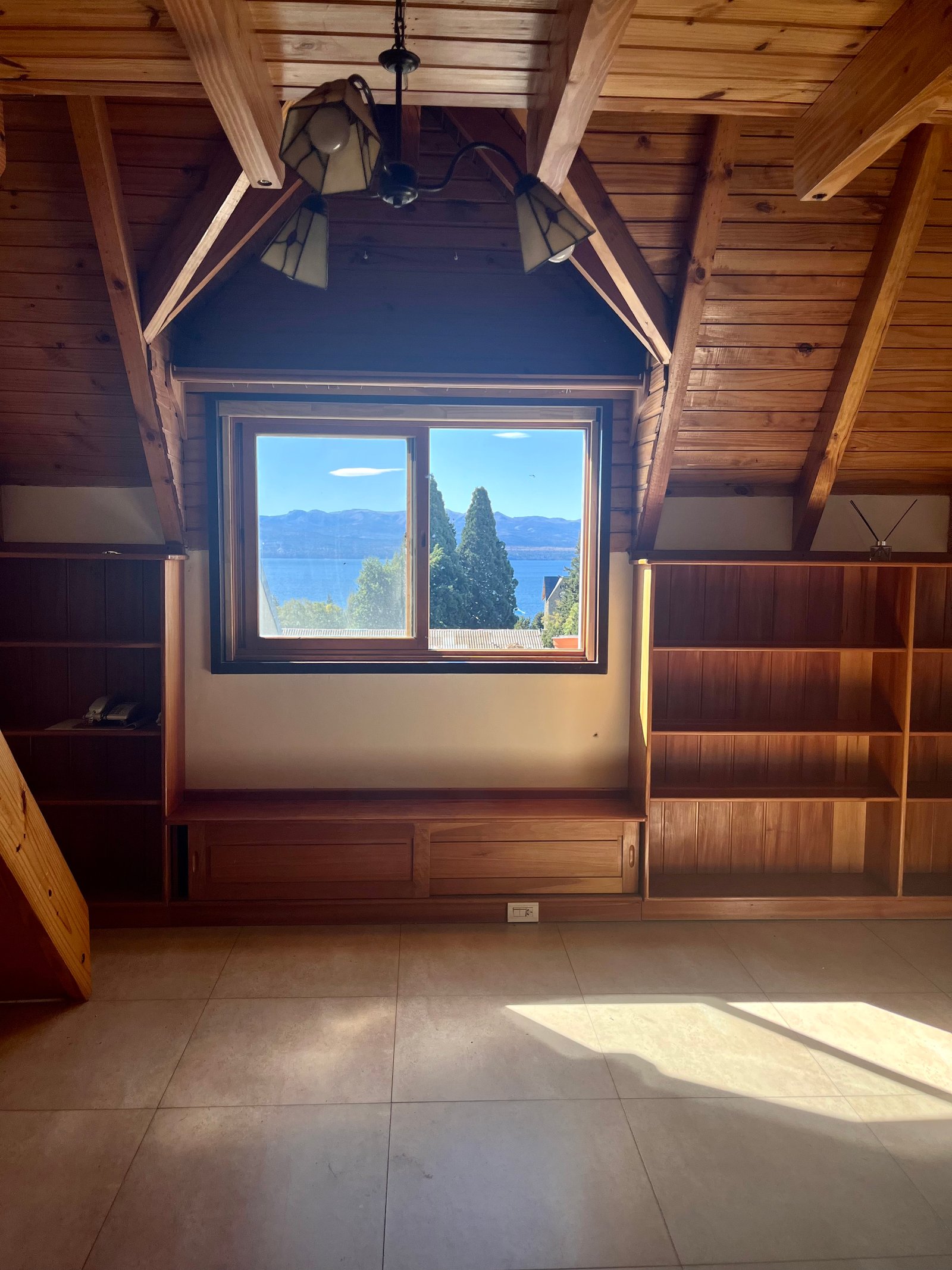 Venta de Departamento en el Centro de Bariloche – Vista al Lago