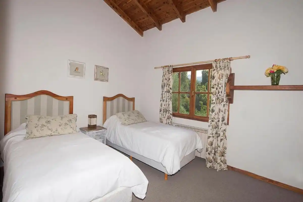 Casa Estilo Alpino a 8km del Centro