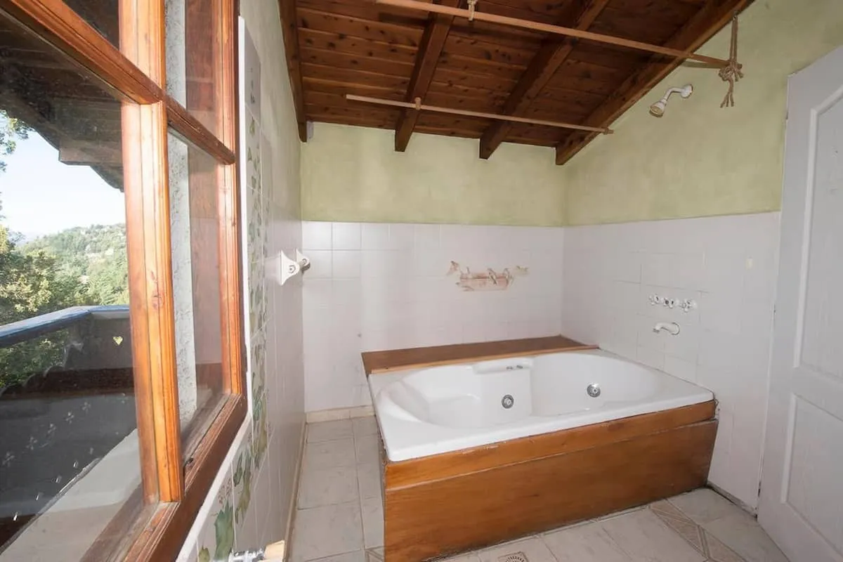 Casa Estilo Alpino a 8km del Centro