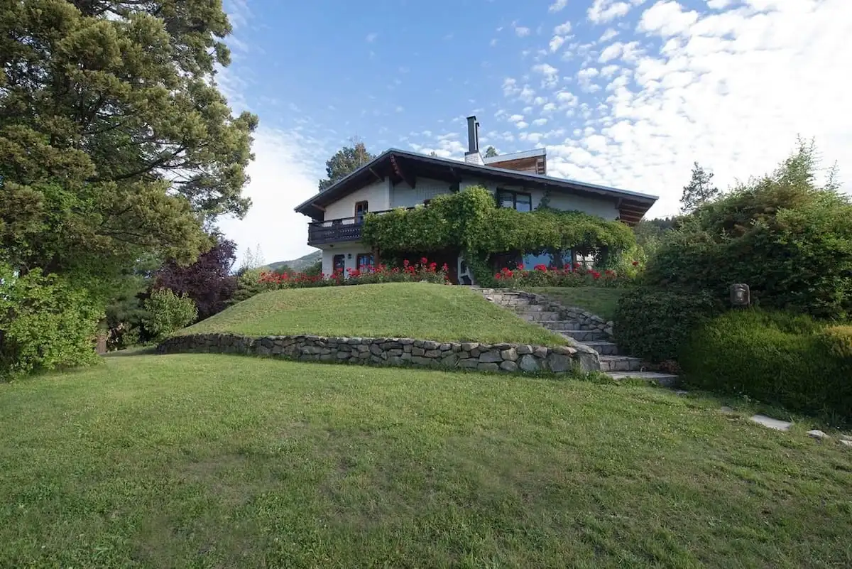 Casa Estilo Alpino a 8km del Centro