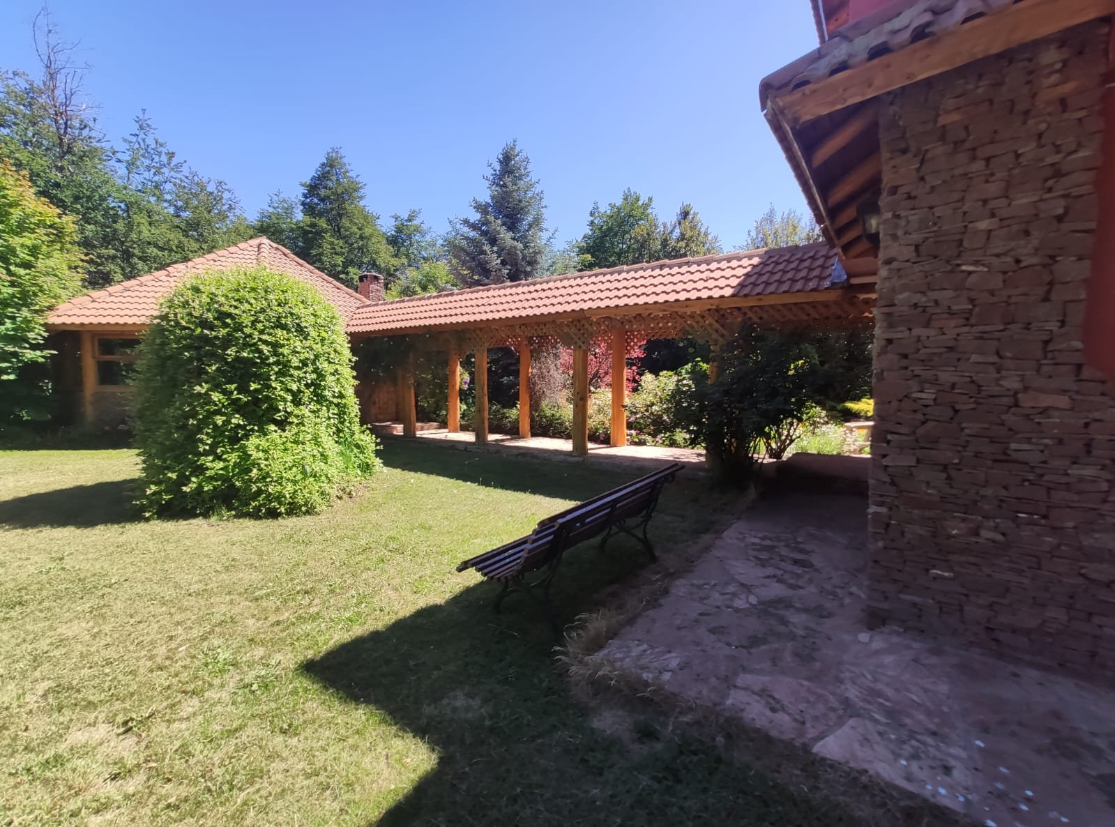 Casona cerca del centro