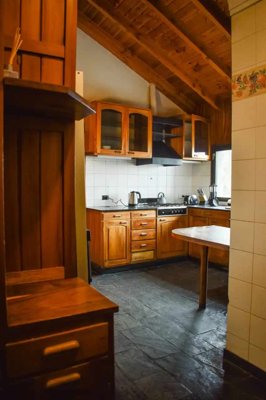 Casa con Vista al Lago y Pileta