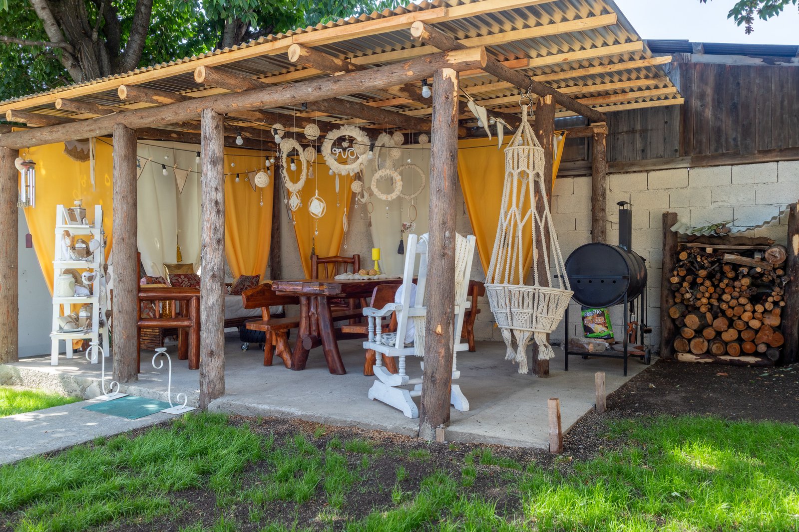 Casa con Patio y Parrilla
