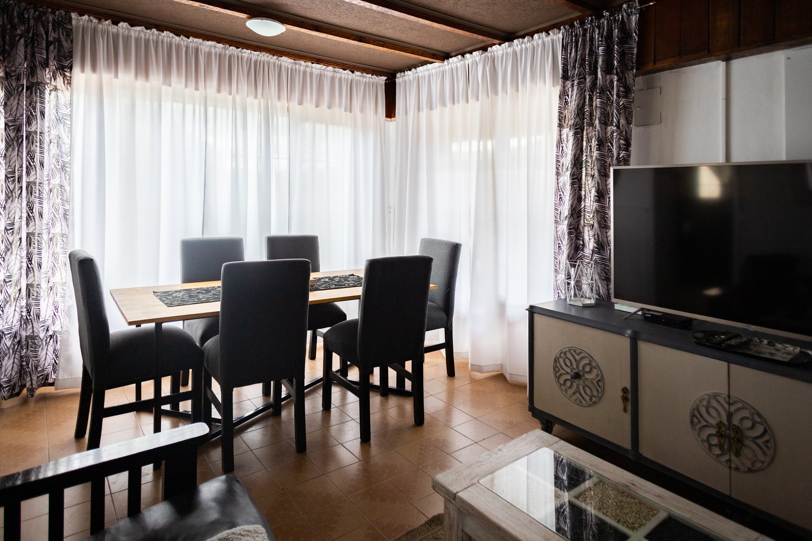 Casa con Patio y Parrilla