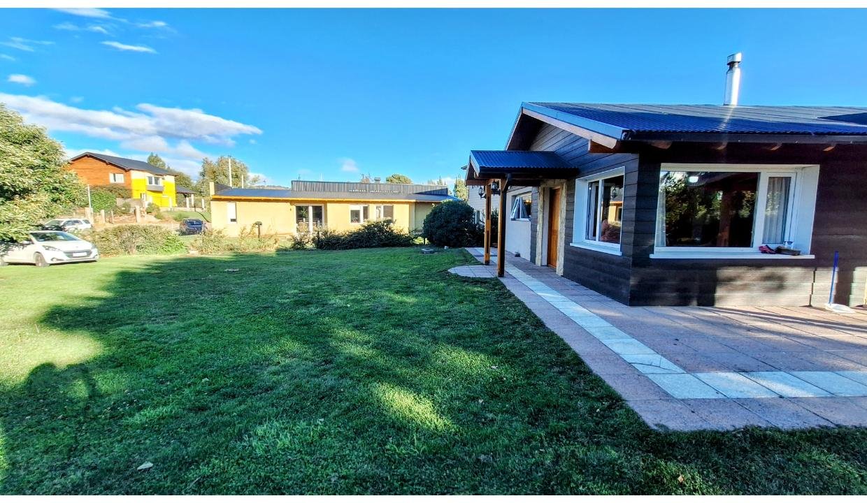 Cabaña con Patio y Parrilla