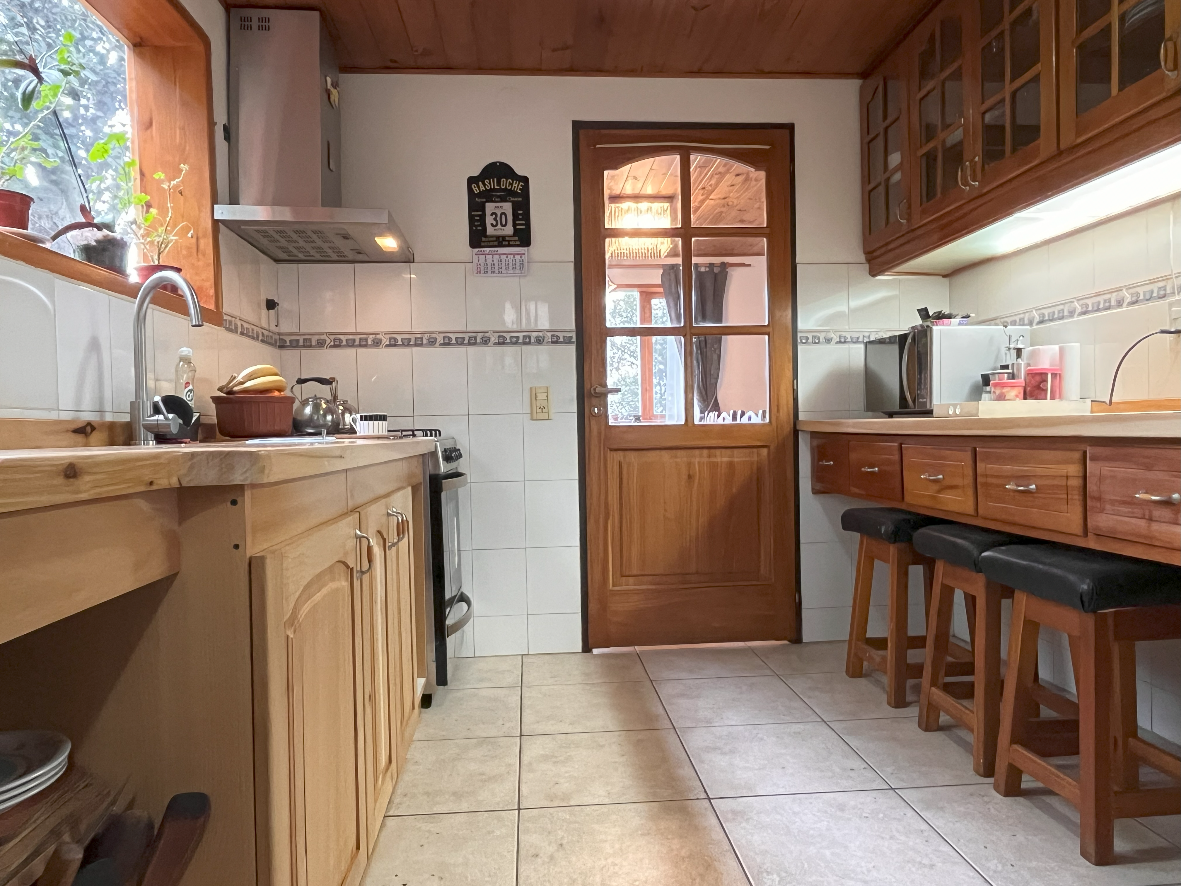 Casa con Patio y Parrilla a 6km del Centro